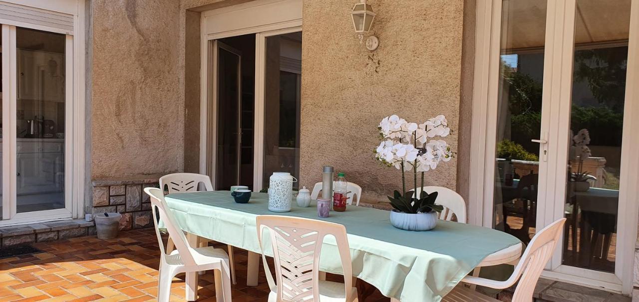 La Casa De Margarita Y Sisco, Villa Avec Piscine 카르카손 외부 사진
